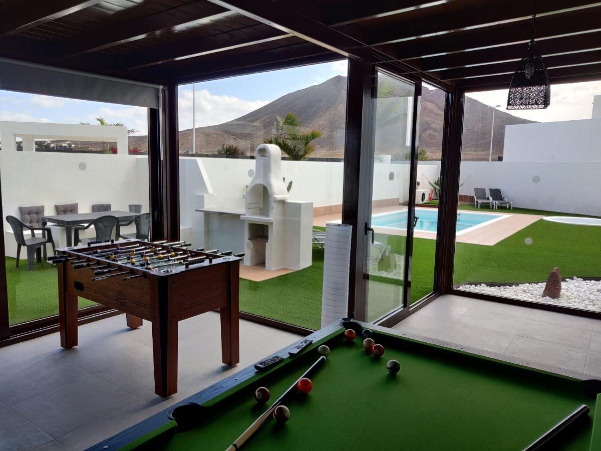Villa Lanzarote Deluxe & Spa Pool 플라야블랑카 외부 사진